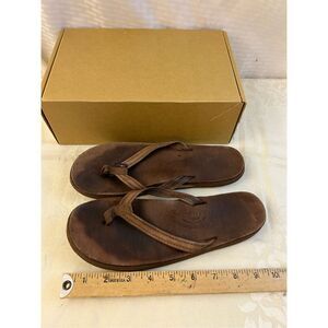 Rainbow thin strap flip flops brown size 8